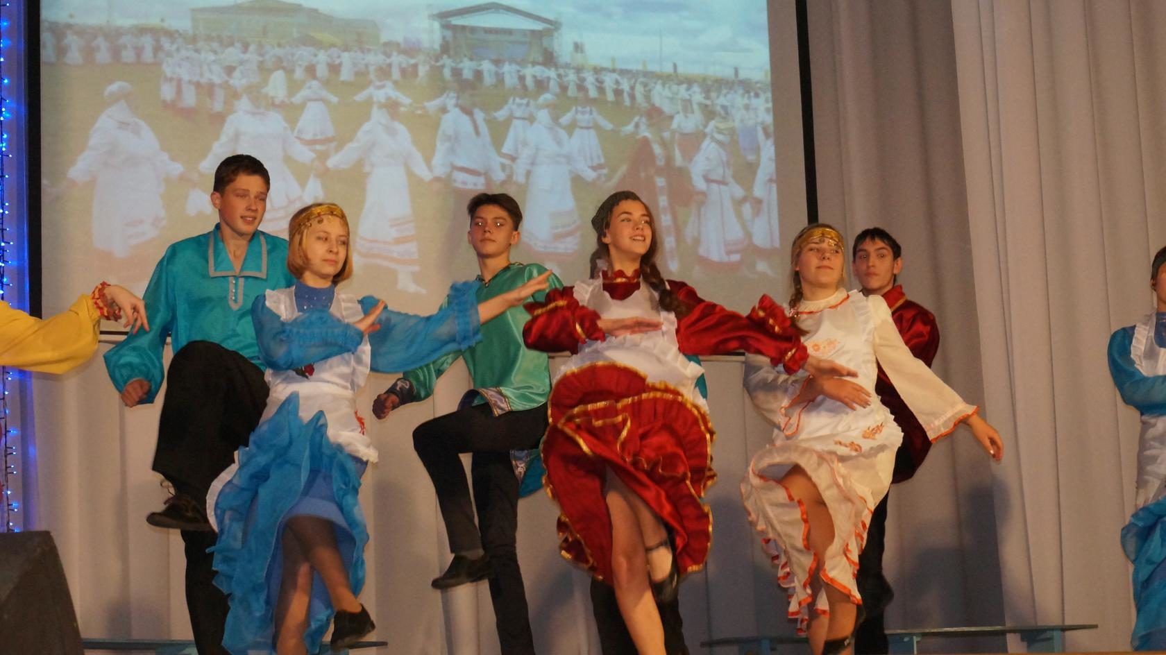 На Южном Урале прошел праздник народов России
