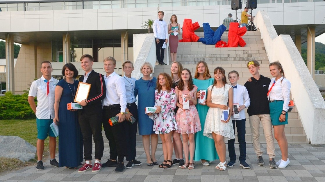 Челябинские школьники стали лучшими на конкурсе команд вожатых