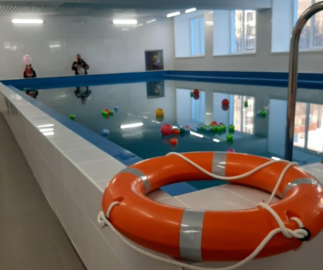 В чебаркульской школе №7 открыт бассейн