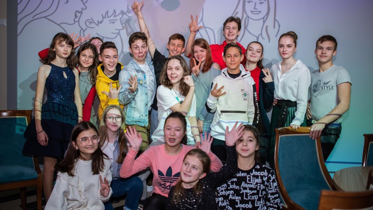 Школьница из Кыштыма стала финалисткой Международного конкурса поэзии 