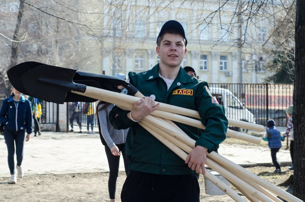 В июле студенческие отряды приступят к работам по благоустройству города Челябинска