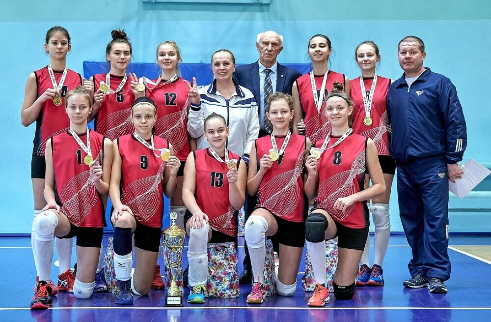 Южноуральцы стали победителями Всероссийских соревнований по волейболу «Серебряный мяч» среди команд общеобразовательных организаций