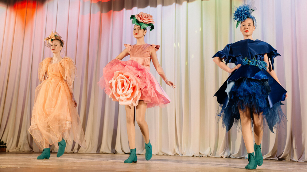 На Южном Урале началась подготовка к областному фестивалю детских театров моды «Жар-птица»