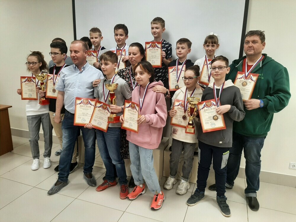 В финале Всероссийского турнира «Чудо-шашки» примут участие две команды школьников Челябинска