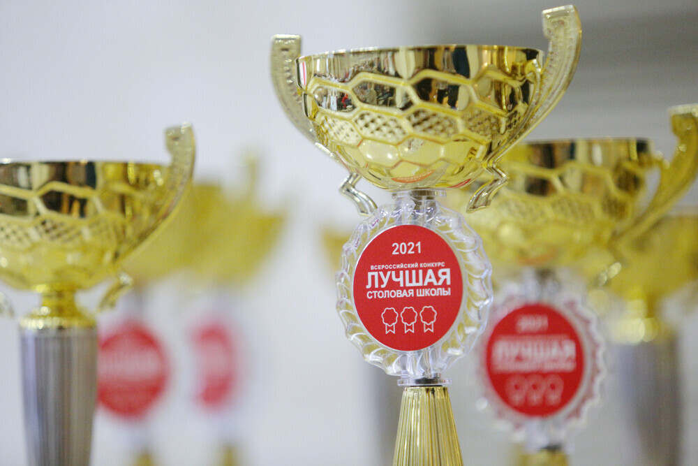 Столовая Теченской школы вошла в число лучших сельских столовых России