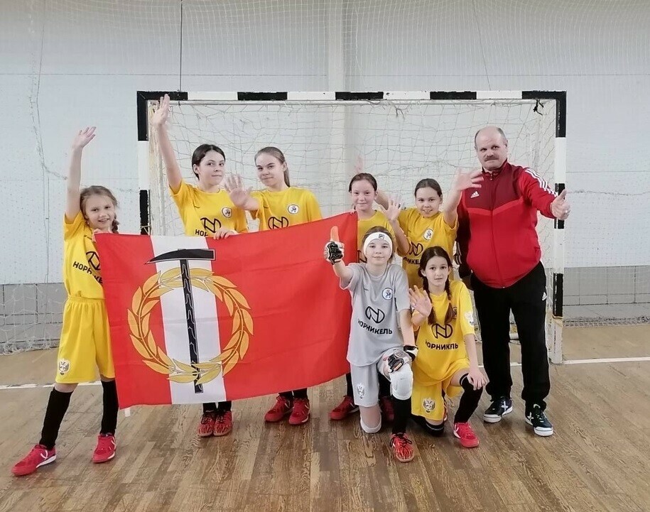 Южноуральские школьники завоевали золото на турнире УрФО Всероссийского проекта «Мини-футбол — в школу»