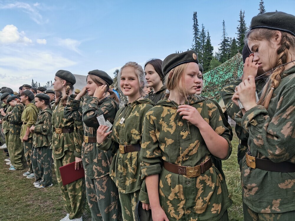 Состоялось открытие палаточного военно-патриотического лагеря «Десантник»