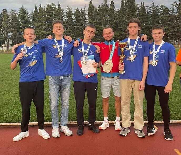 Южноуральские школьники стали призерами в личном и командном зачетах Всероссийского финала соревнований «Шиповка юных»