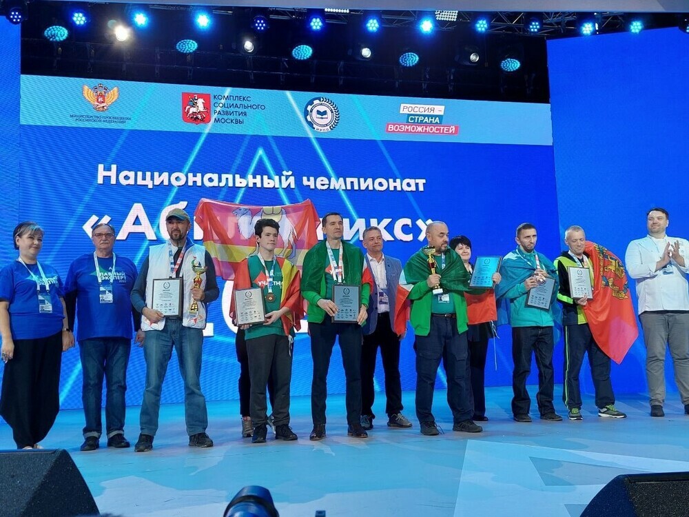 Команда Челябинской области привезла с Национального чемпионата «Абилимпикс» семь медалей