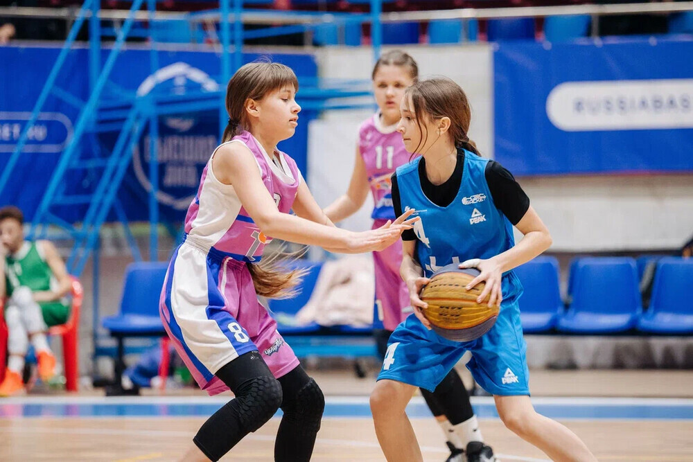 В Челябинской области стартовал турнир по баскетболу 3х3 «Школьная лига Кирилла Писклова»