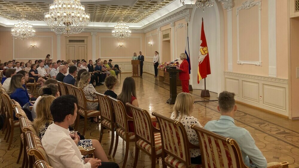 В Челябинске наградили лучших студентов профессиональных образовательных организаций
