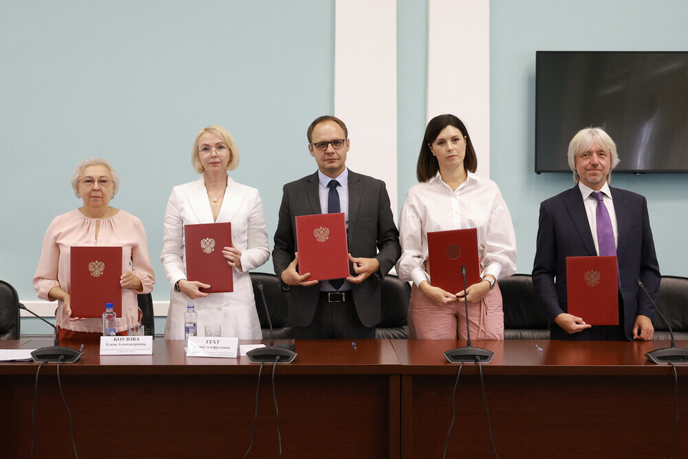 В Правительстве Челябинской области подписаны соглашения о партнерстве в рамках проекта «Профессионалитет»