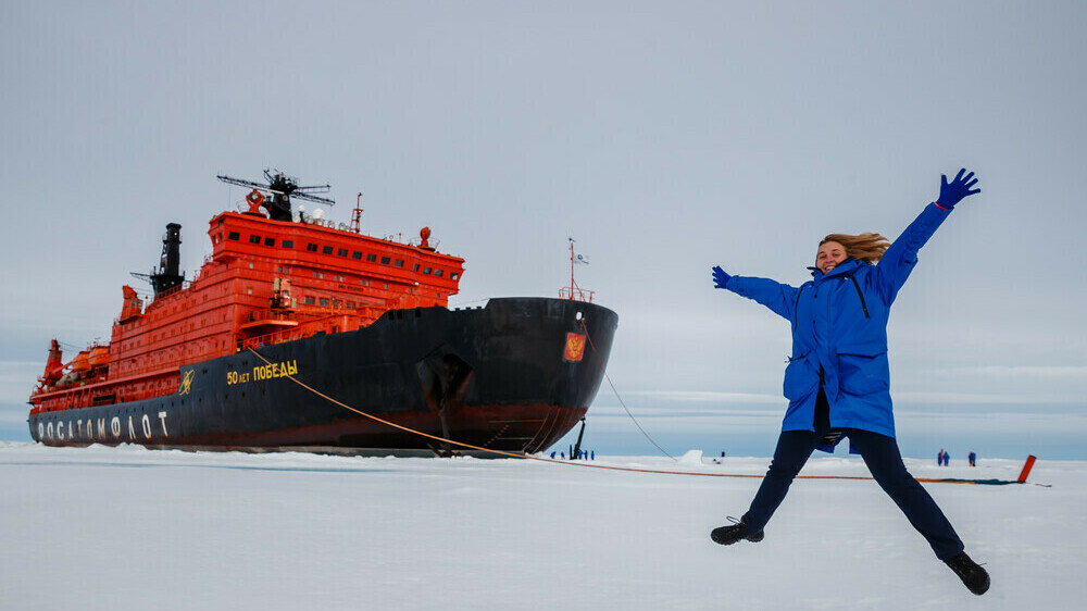 Российские школьники в пятый раз отправятся к Северному полюсу на борту «Ледокола знаний»