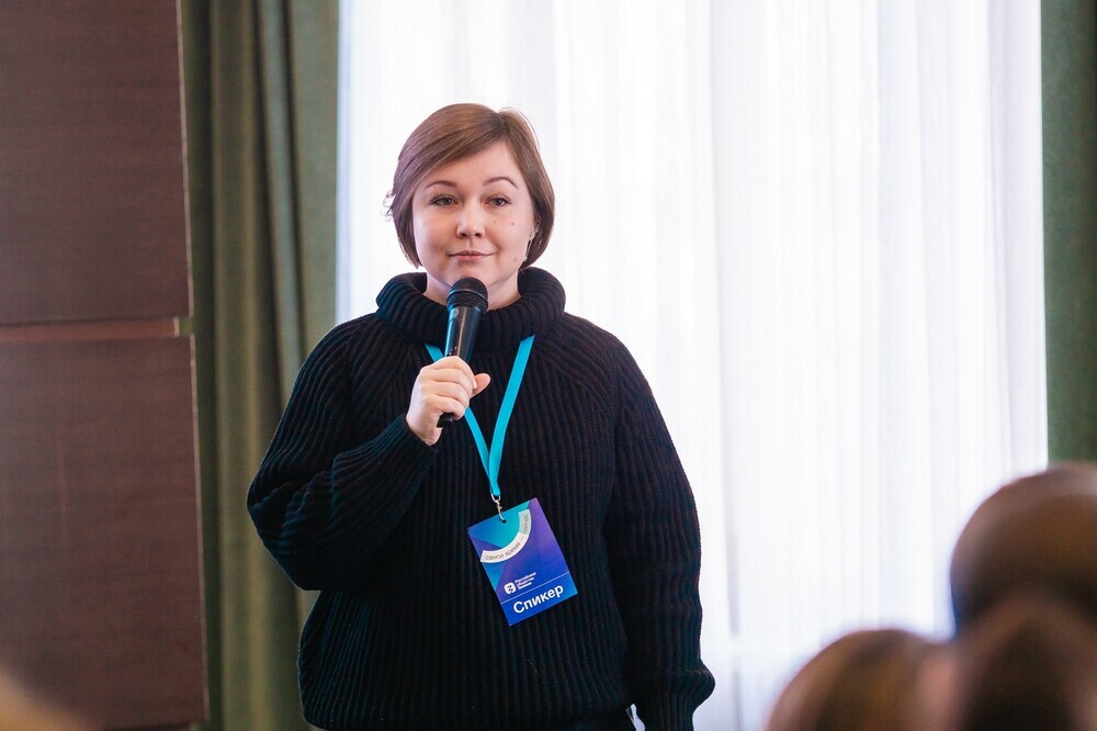 Лектор Общества «Знание» рассказала южноуральцам о «Теории поколений»