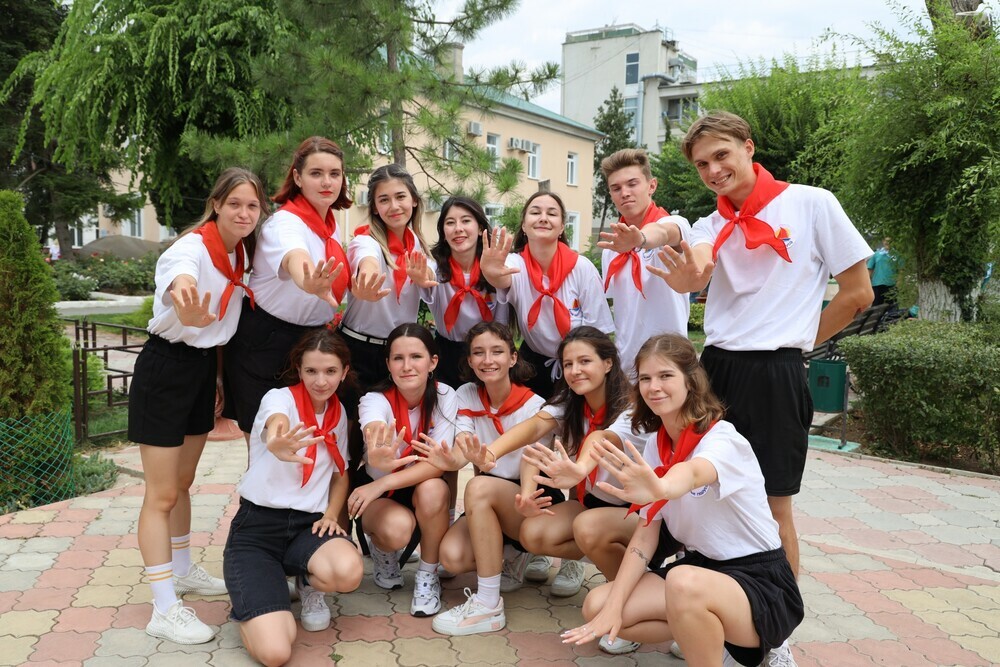1c15f391a537f8f49c90_2000x.jpg