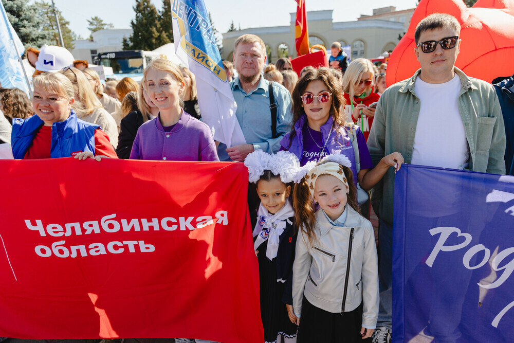 В Челябинске состоялось торжественное открытие «Парада первоклассников»!